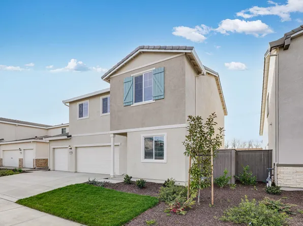 1504 Sea Holly St, Plumas Lake, CA 95961