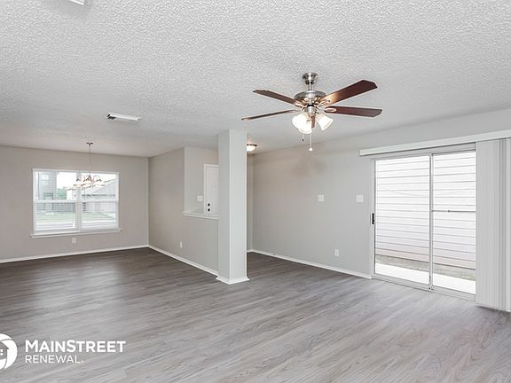 3rd image of 6846 Saharastone Dr