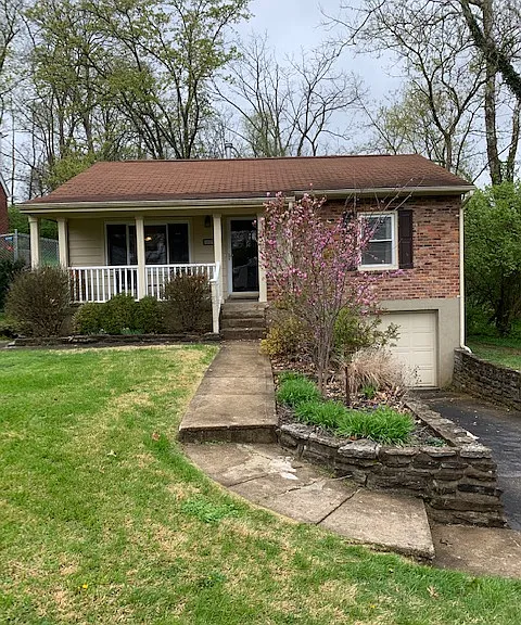 8589 Wicklow Ave — Photo 1