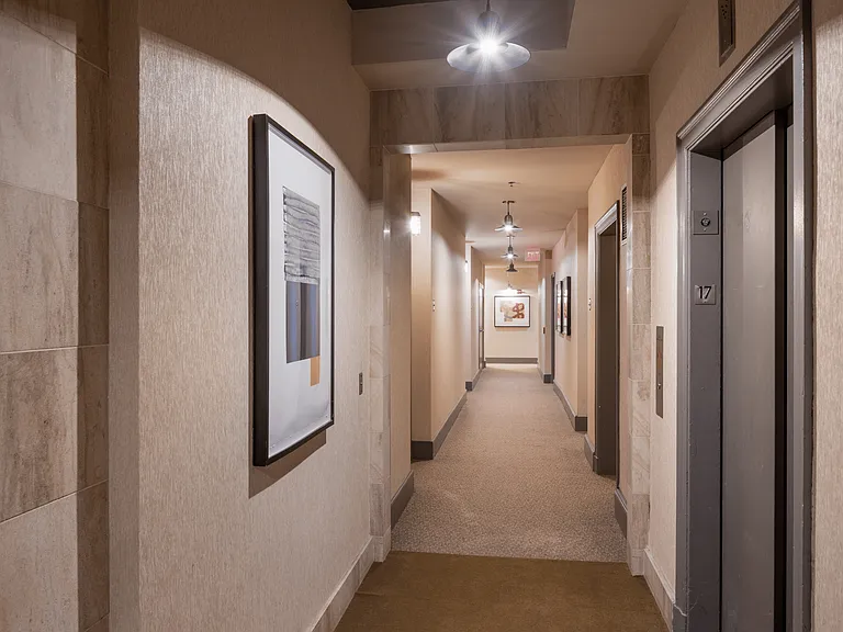 The Lofts at 1835 Arch — Photo 34
