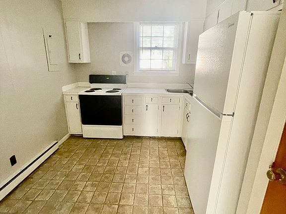 5th image of 510 N Confederate Ave APT C