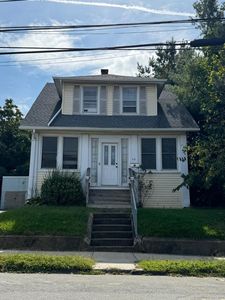 43 Hillhouse Avenue, Bridgeport, CT, 06606
