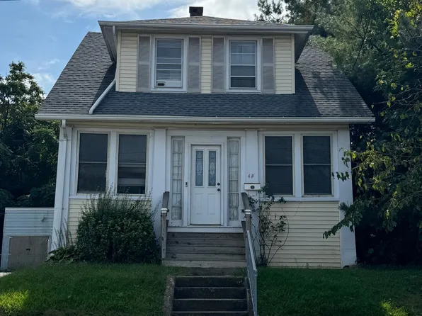 43 Hillhouse Avenue, Bridgeport, CT 06606