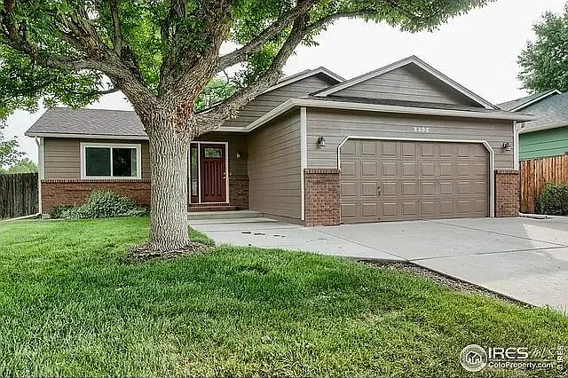 2402 Sunray Ct — Photo 1