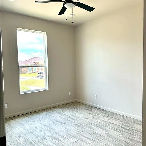 2017 Salvador Ave — Photo 8