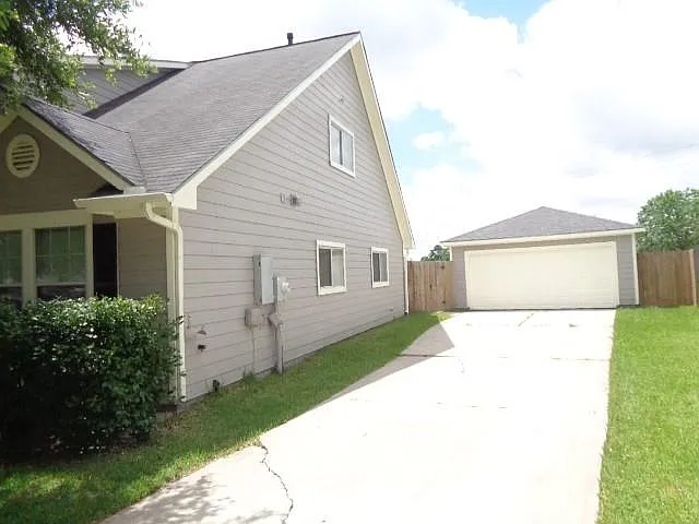 231 Silver Mist Cir — Photo 3