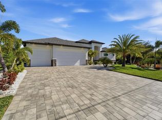 9326 Panama Cir, Port Charlotte, FL 33981