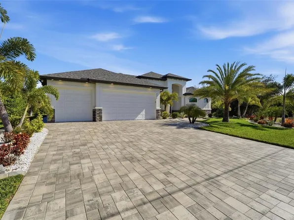 9326 Panama Cir, Port Charlotte, FL 33981