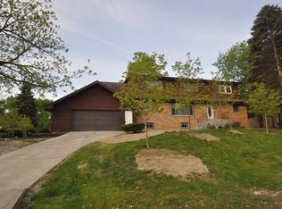 400 Michigan Rd, Frankfort, IL 60423