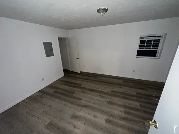 1922 7th St Unit 2, Parkersburg, WV 26101