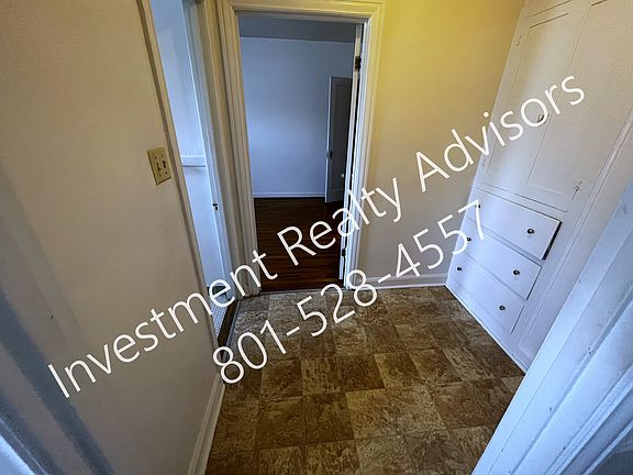 5th image of 141 E 1st Ave APT 405