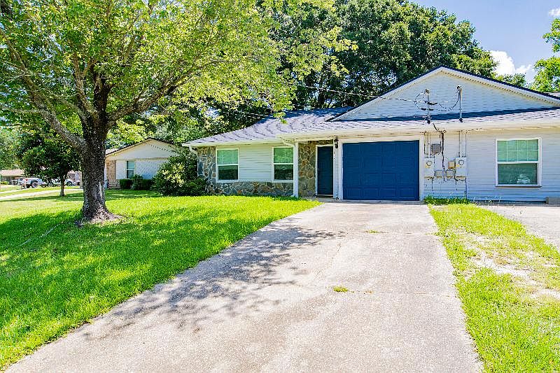 1st image of 3836 Princeton Dr
