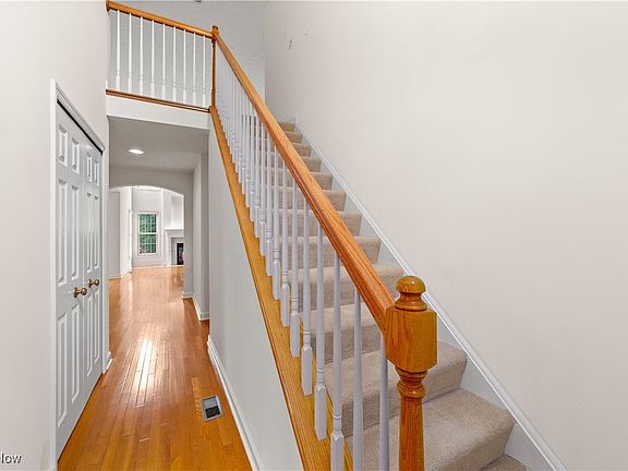2nd image of 4877 Highland Place Ct