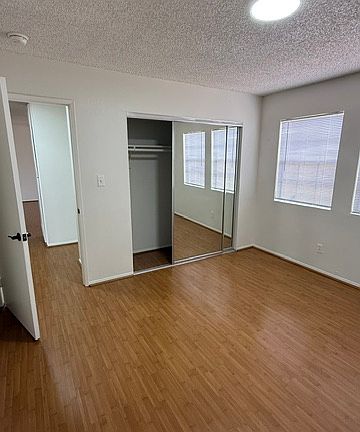 3rd image of 919 N Eucalyptus Ave APT 12