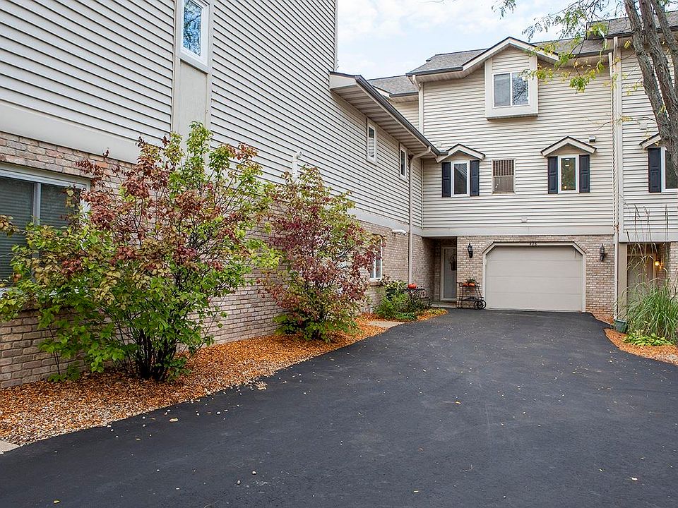 1st image of 426 Meadowridge Cir