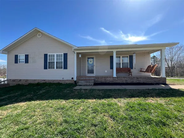 108 Eden Dr, Morgantown, KY 42261