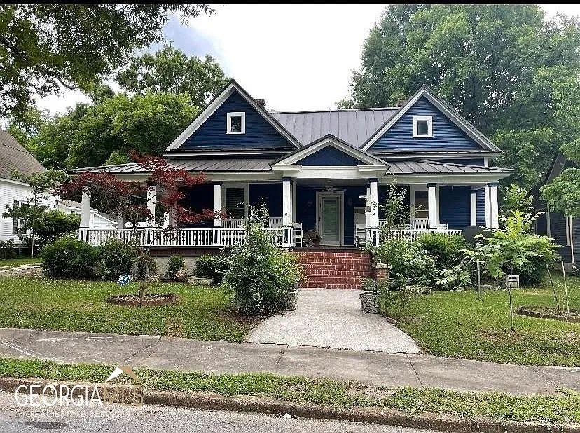 232 Noyes St photo 1