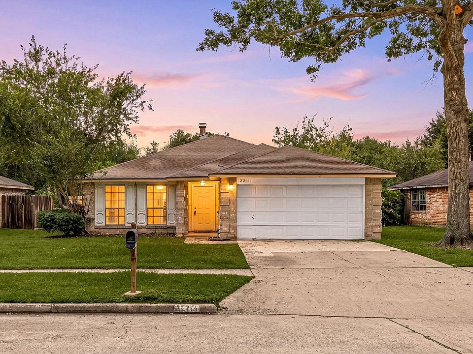 1st image of 22111 Pearl Lake Dr