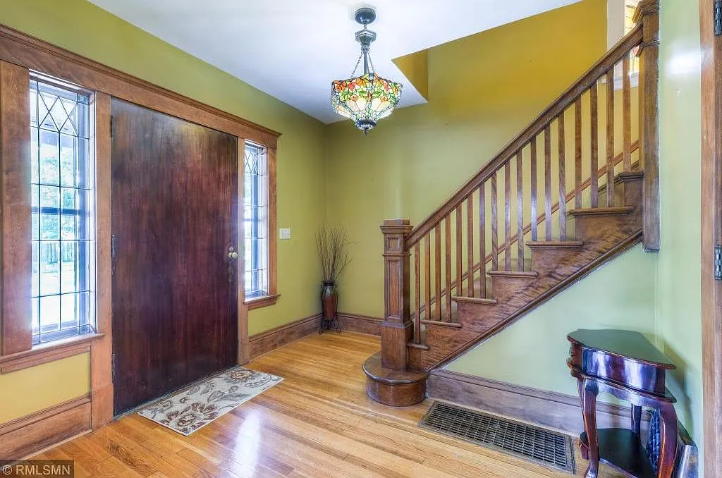 6 bed, $3,200 — Photo 3