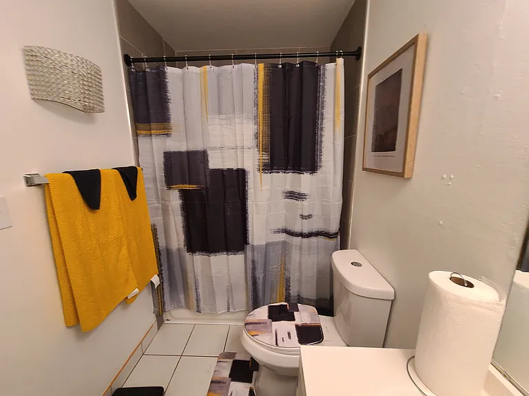 8090 Greenridge Dr — Photo 6
