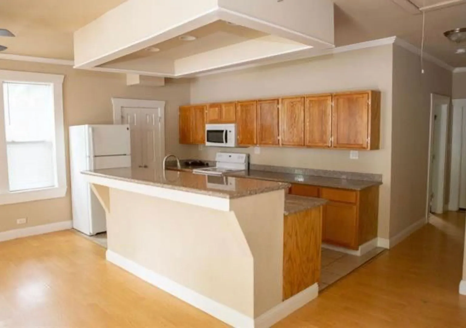 Spacious and Cute!! — Photo 2