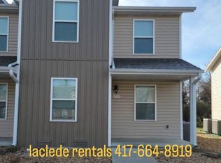 1252 Evanston Rd, Lebanon, MO 65536