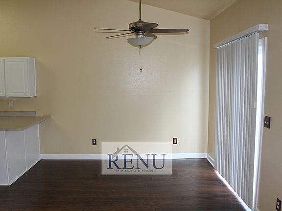 3rd image of 6555 Southern Cross Dr