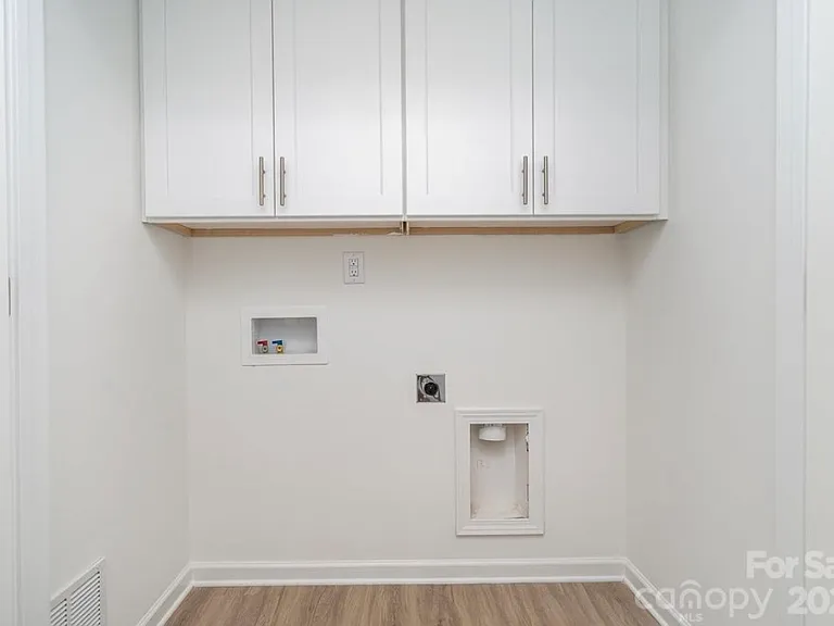 1812 Purser Dr — Photo 33