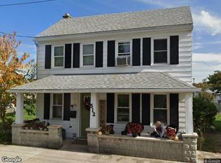 512 Chestnut St, Mount Holly Springs, PA 17065