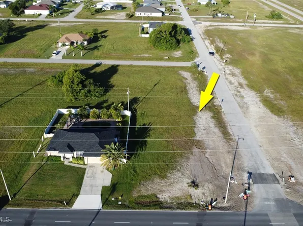 1512 Santa Barbara Blvd N, Cape Coral, FL 33993