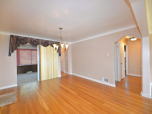 5th image of 1638 Miramar Ct