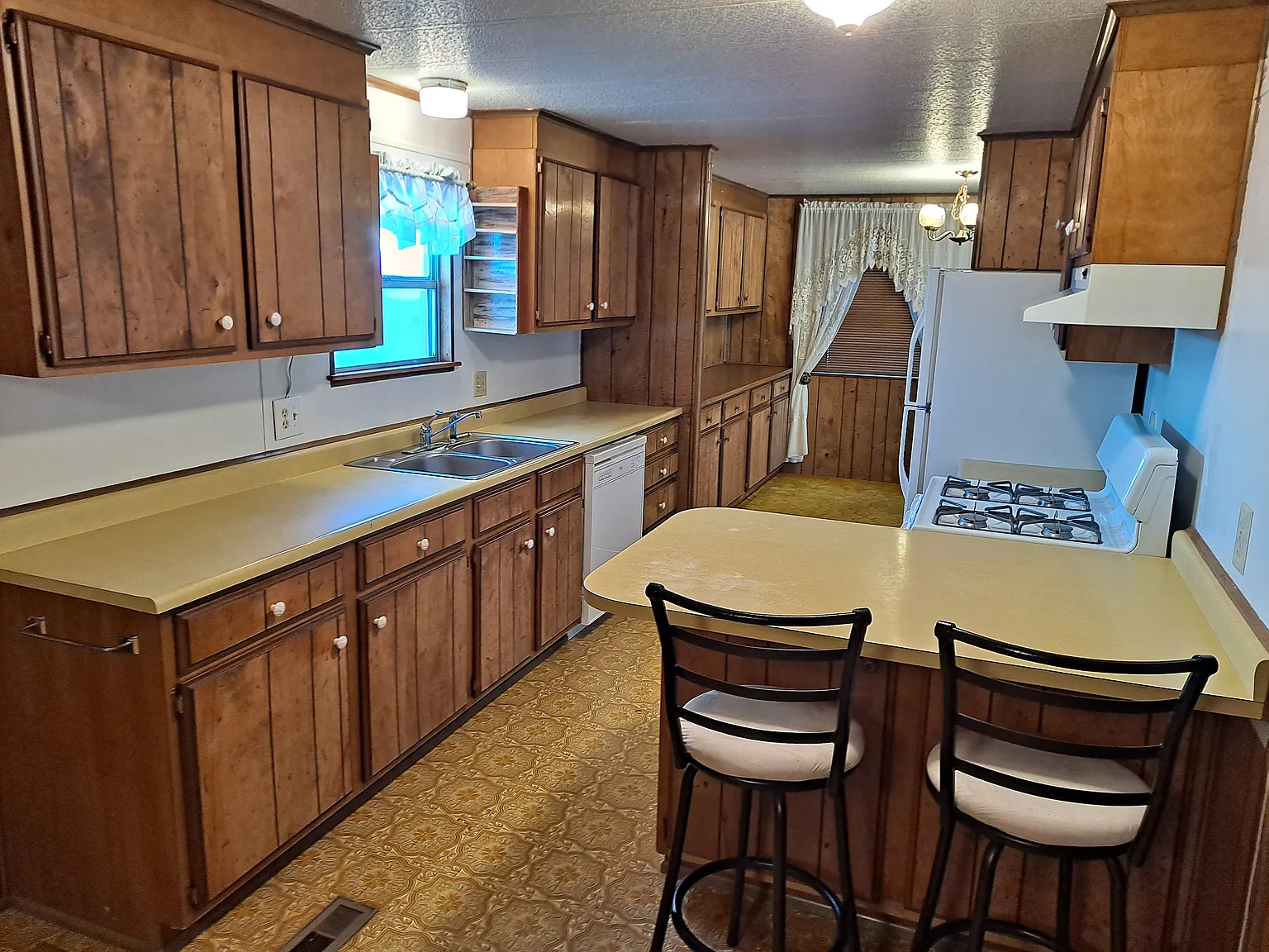 45 N 200 W — Photo 4