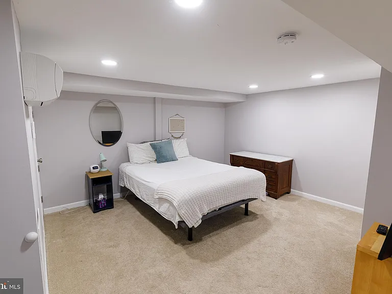 1113 Clifton St NW — Photo 33