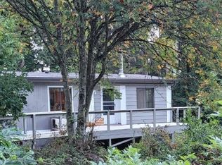 11225 Garland Ln, La Conner, WA 98257