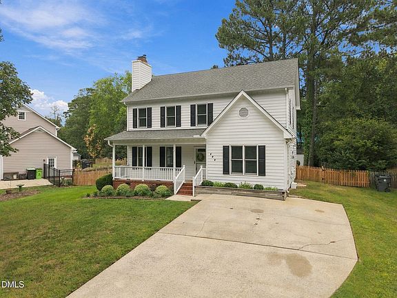 2nd image of 603 Pinewood Dr