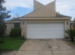 3410 Lapstone Dr, Houston, TX 77082