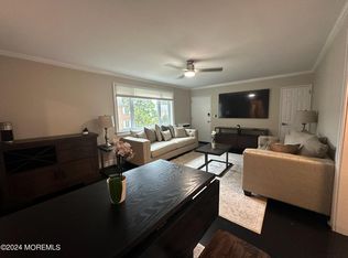 283 Spring St APT 3D, Red Bank, NJ 07701