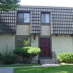 Must See, Townhouse