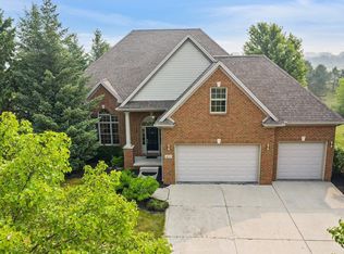 421 Corinth Cir, Dundee, MI 48131