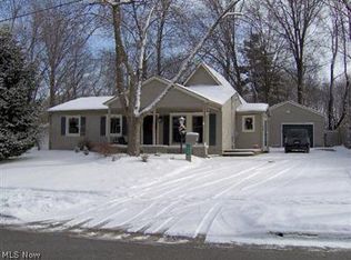 3699 Santom Rd N, Stow, OH 44224