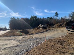 364 Calef Hwy, Epping, NH 03042