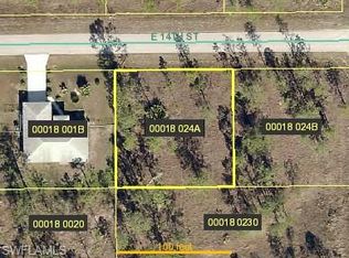 2904 E 14th St, Lehigh Acres, FL 33972