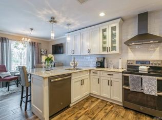 504 Woodland Ct, Mahopac, NY 10541