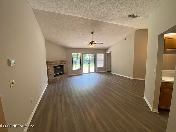3rd image of 4836 Ashley Manor Way W