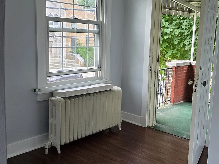 3845 Brighton Rd #2 — Photo 2