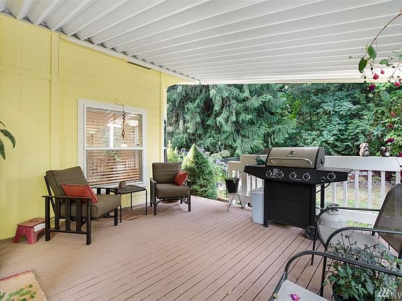 4th image of 4805 146th Street Ct E