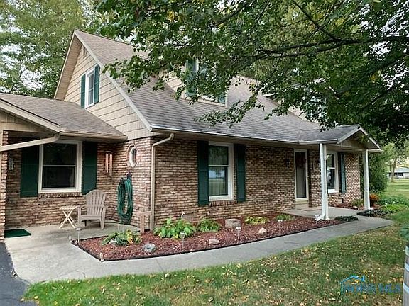 3rd image of 104 Bona Vesta Dr