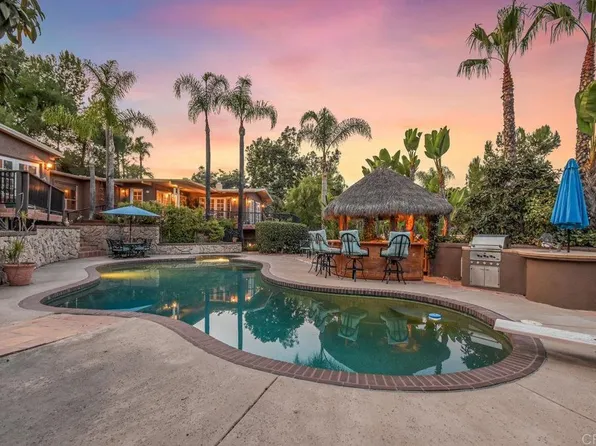 10930 Calavo Dr, La Mesa, CA 91941