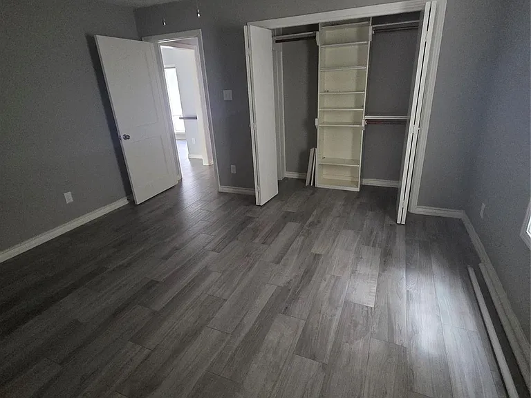 4531 Palmetto St — Photo 10