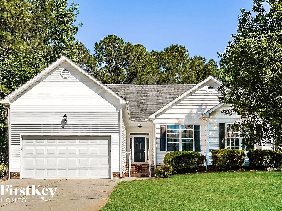 1st image of 218 Sweetbriar Ct